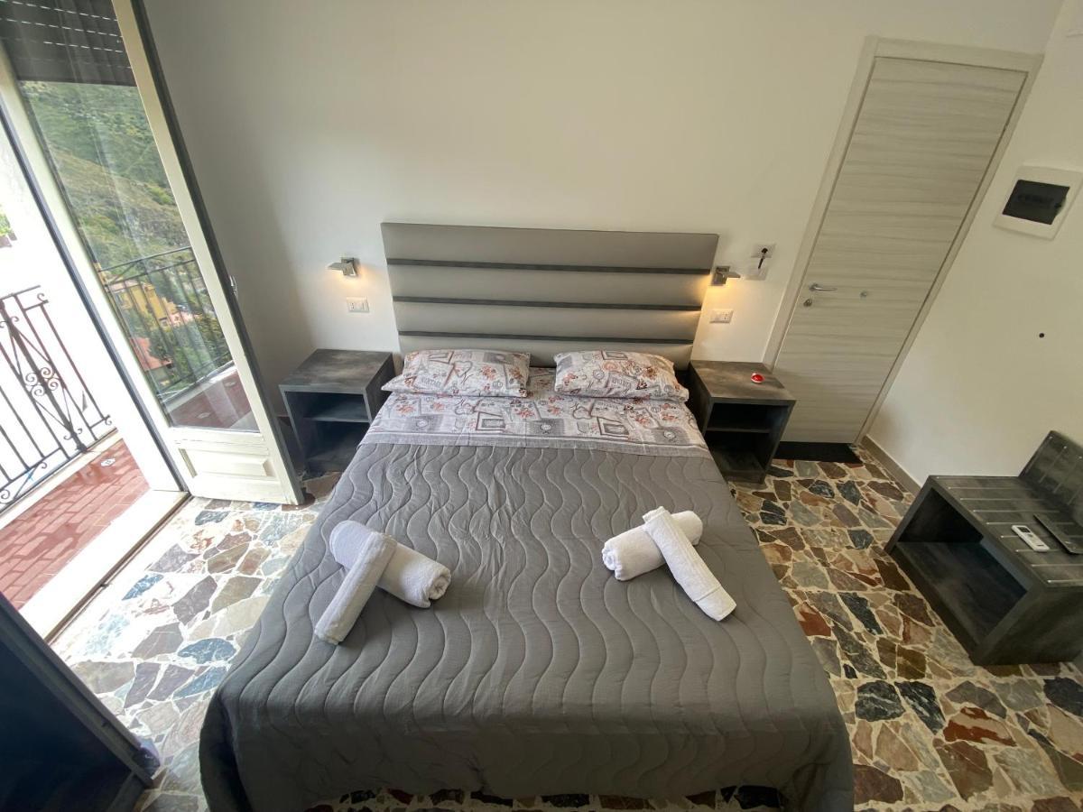 Hôtel La Casa Di Gio Taormine Extérieur photo